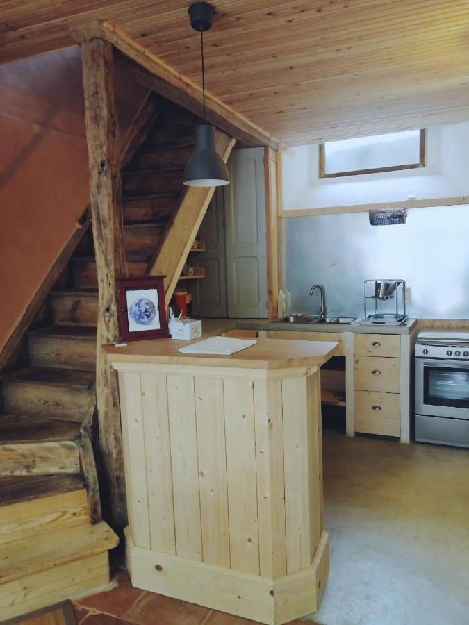 File Dans Ta Chambre ! Le Monastier sur Gazeille Exterior foto