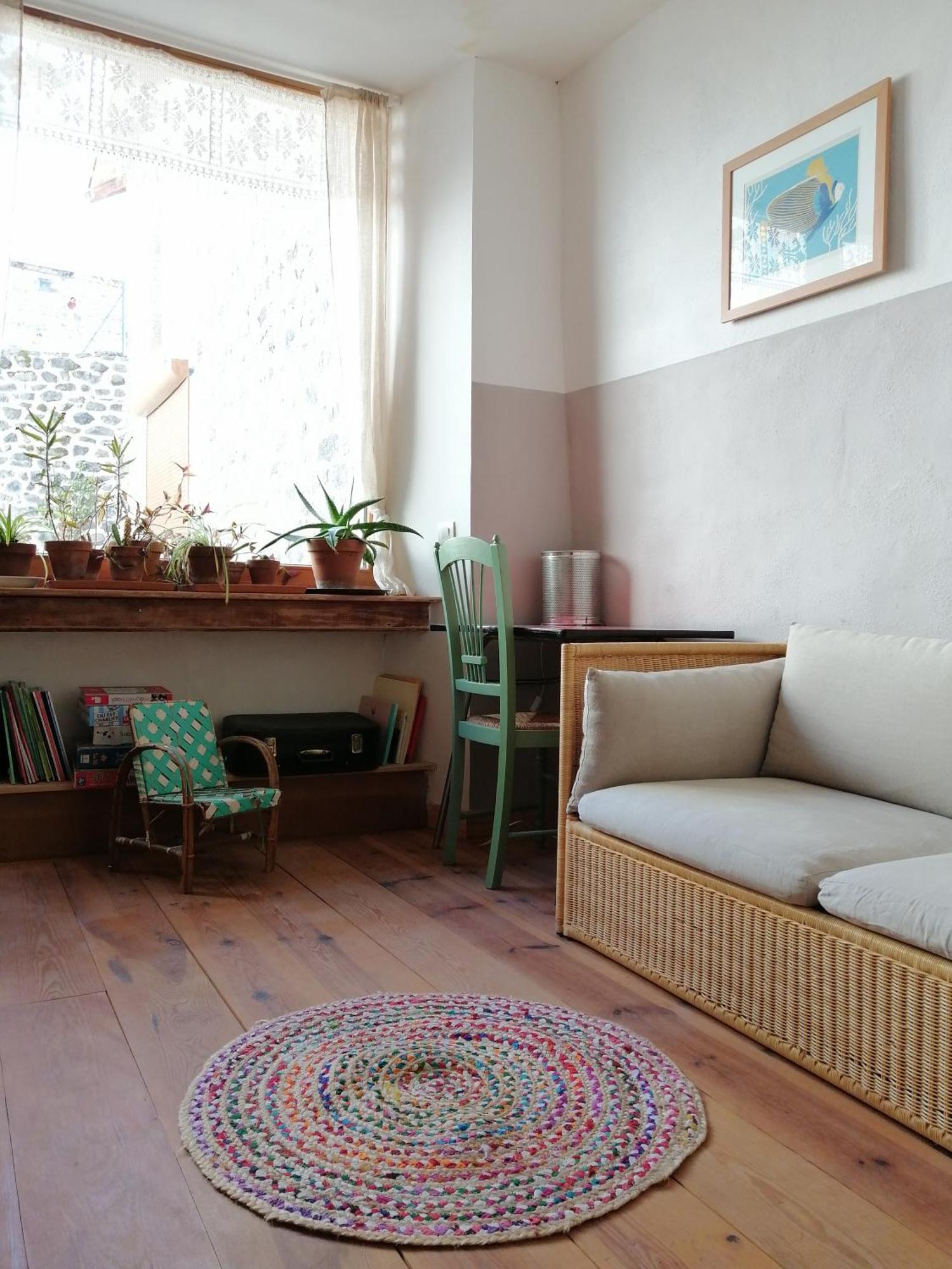 File Dans Ta Chambre ! Le Monastier sur Gazeille Habitación foto